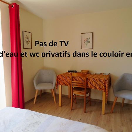 O Pres D'Ici Chambres D'Hotes Lievans Exterior photo